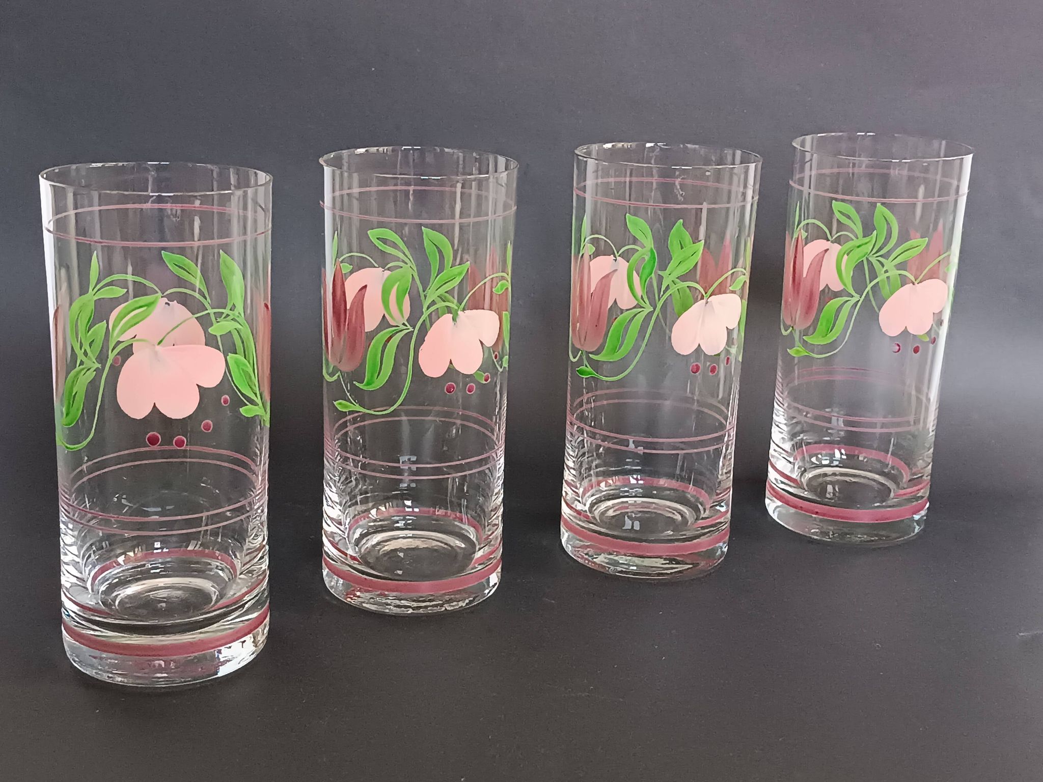 Carafe and four glasses in painted crystal, Hartzviller crystal factory, 1970