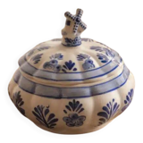 "Delft" container