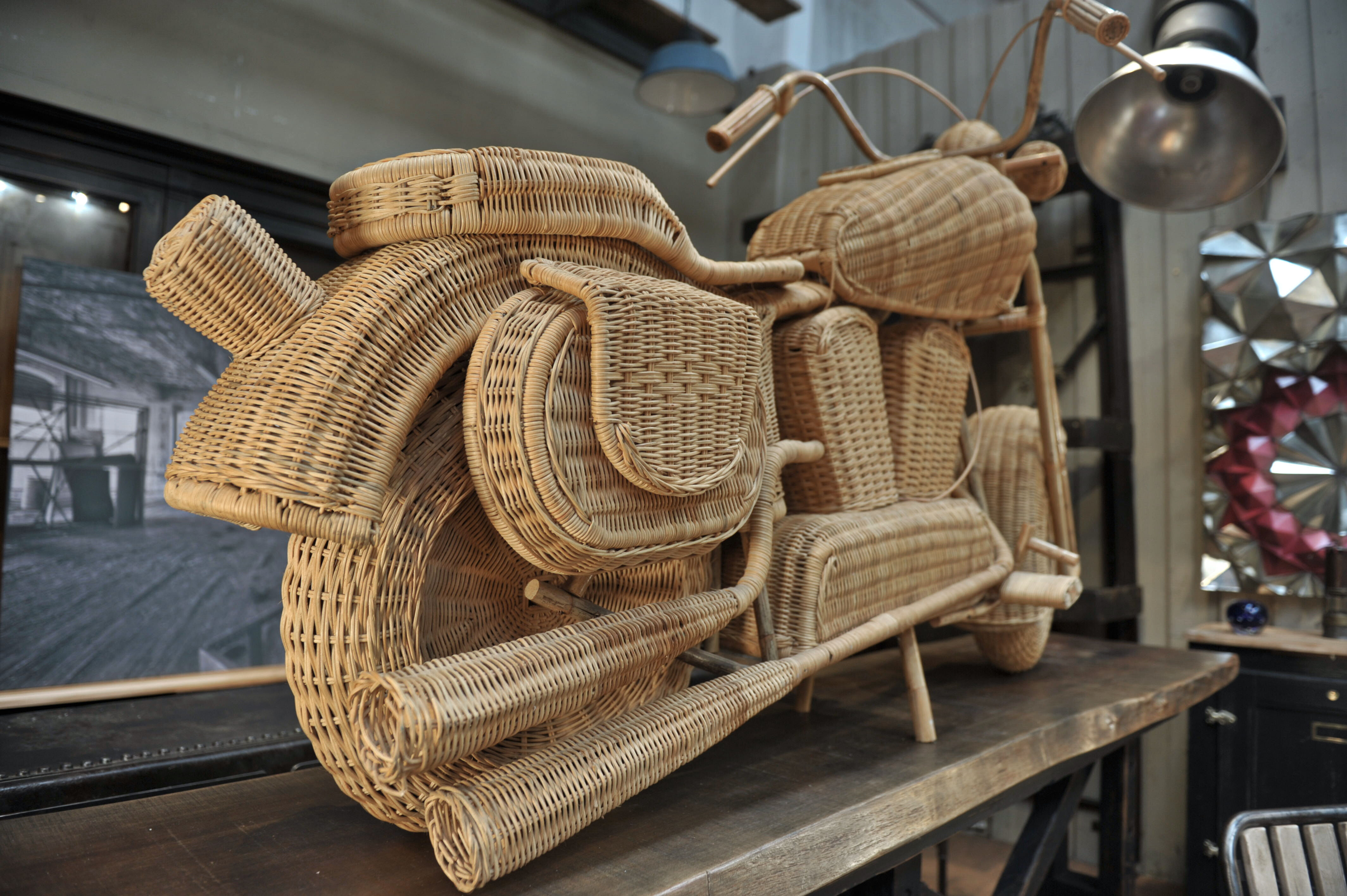 Motorcycle harley davidson rattan 1980