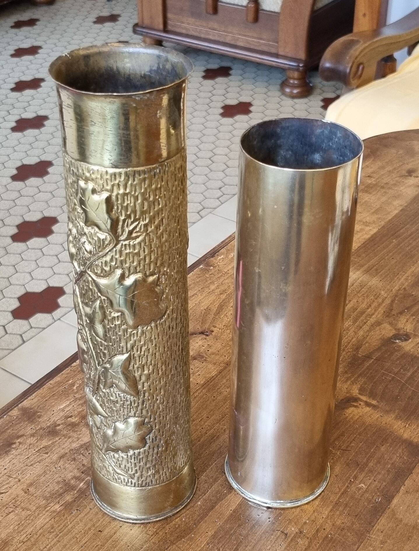 Pair of World War I shell casings – 1914-1918