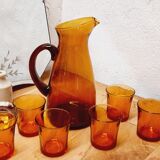 Set 6 amber glasses and decanter