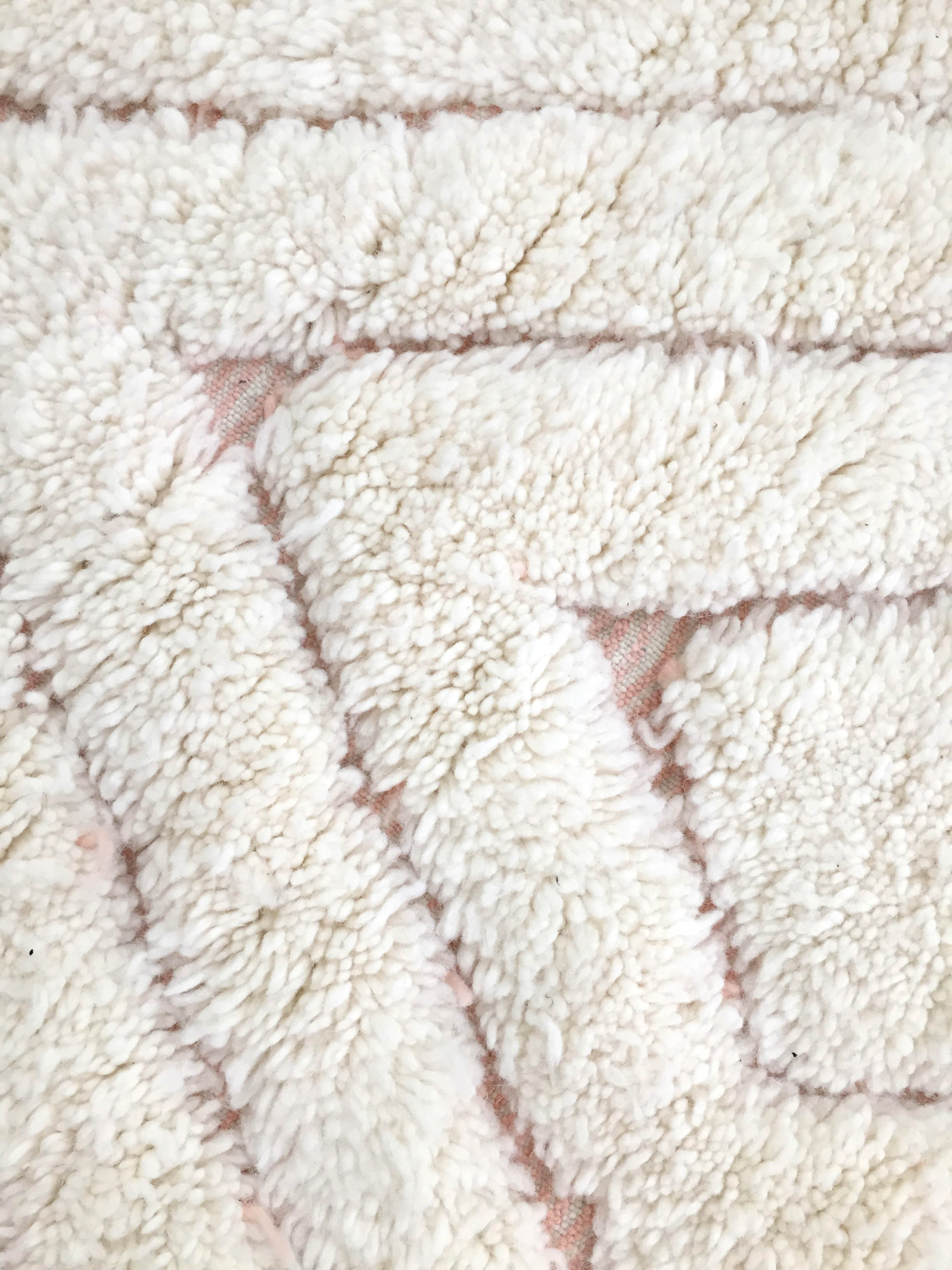 Moroccan Berber carpet blessed ouarain ecru with pink diamonds engraved 288x194cm