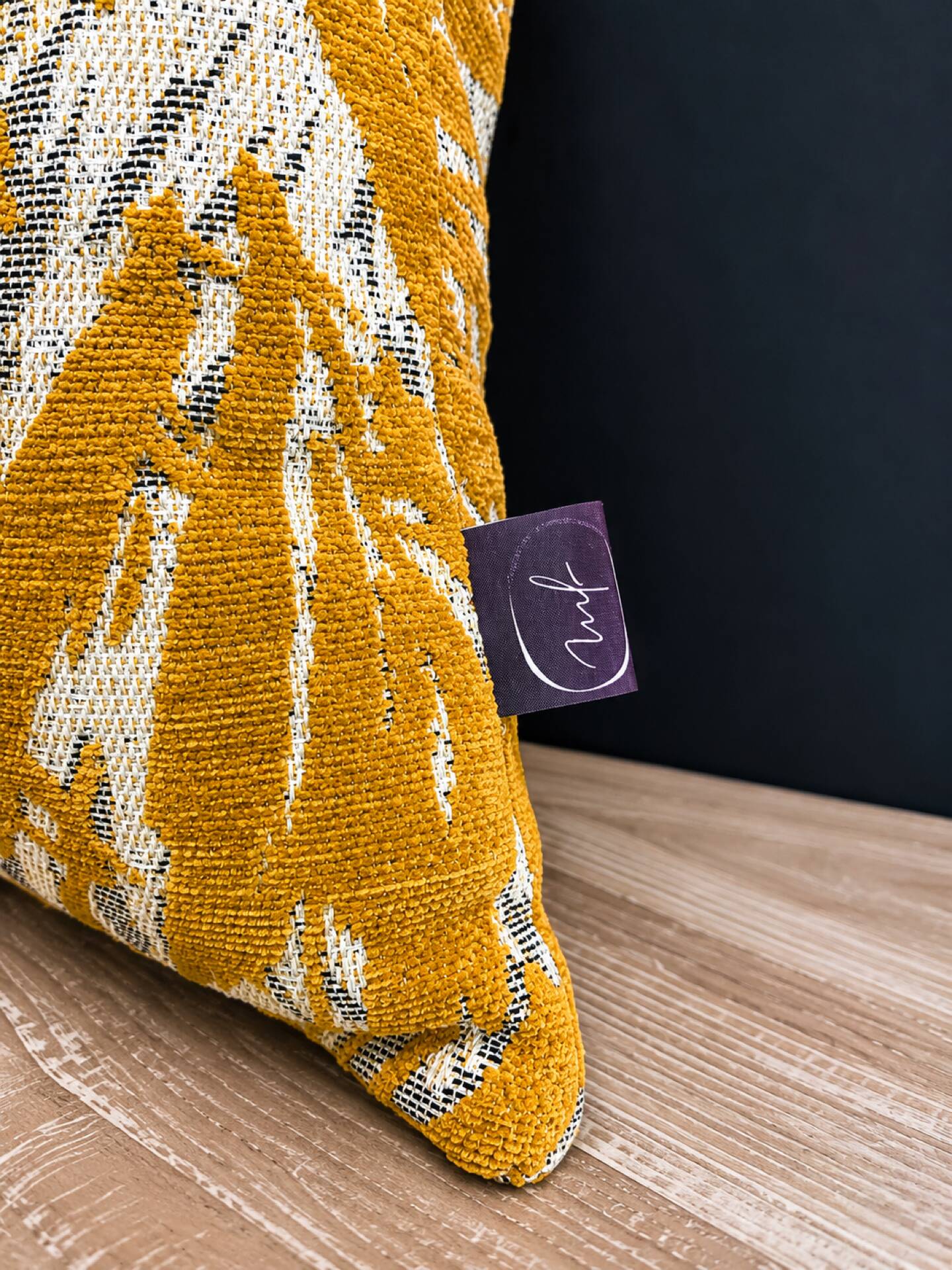 Hops Cushion