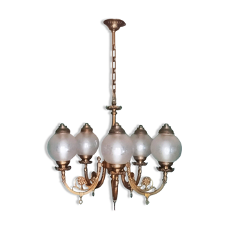 Louis Philippe bronze chandelier Height 80 cm max, diameter 47cm, 5 globes diameter 13cm