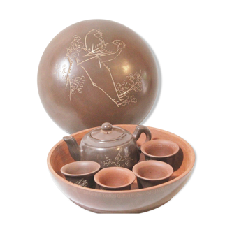 Terracotta box with teapot and cups