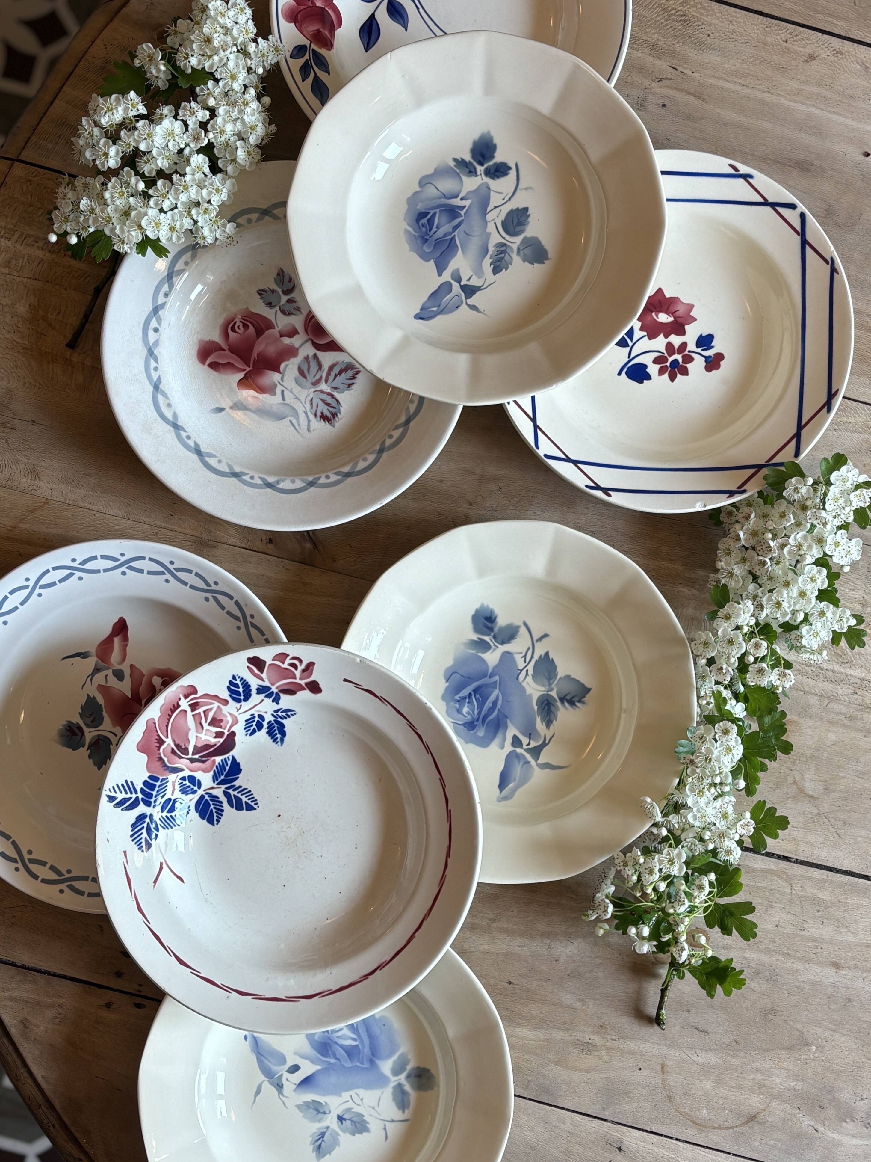 Set of 8 mismatched vintage soup plates