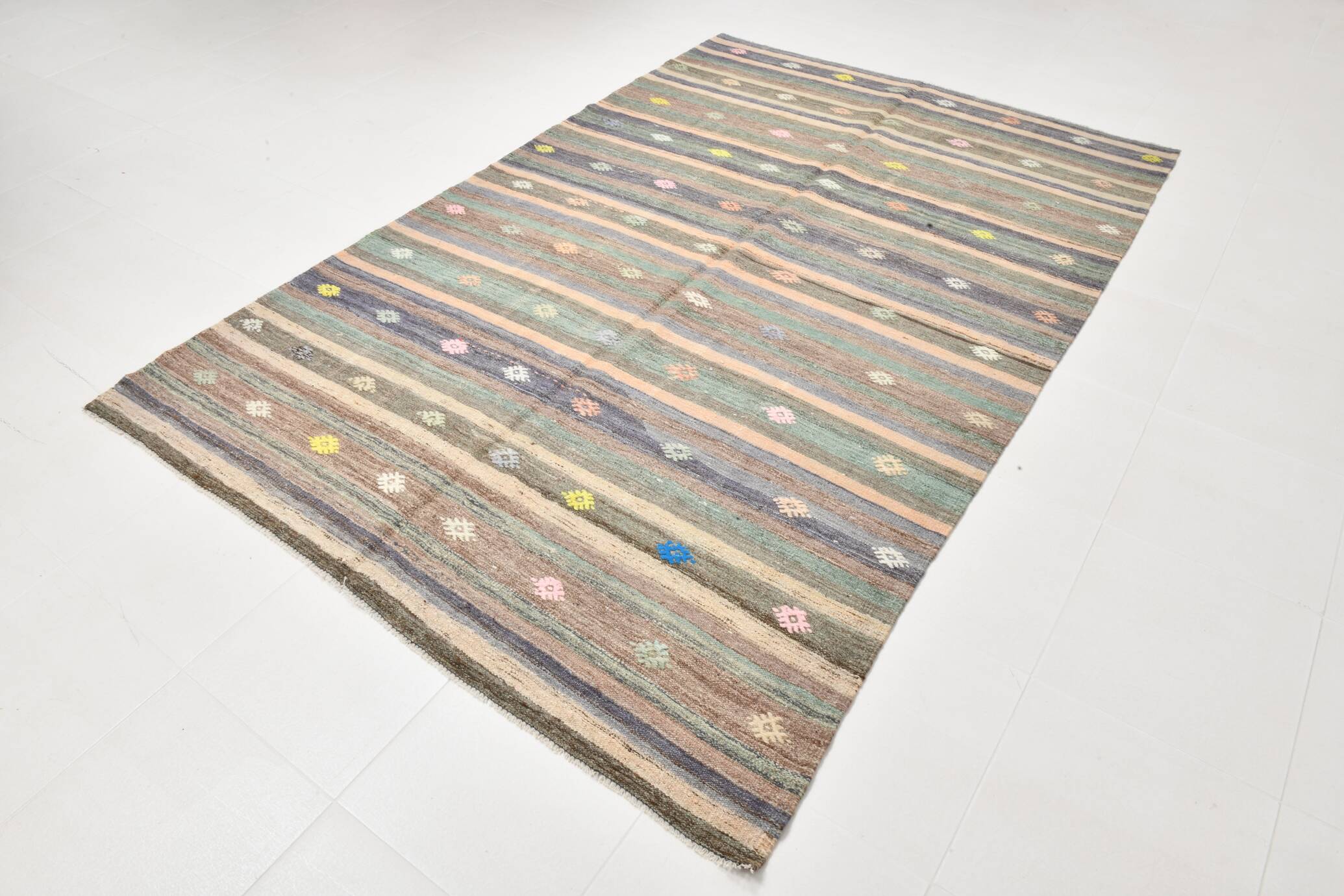 6x9 Gray & Green Striped Pattern Kilim Rug, 176x262Cm