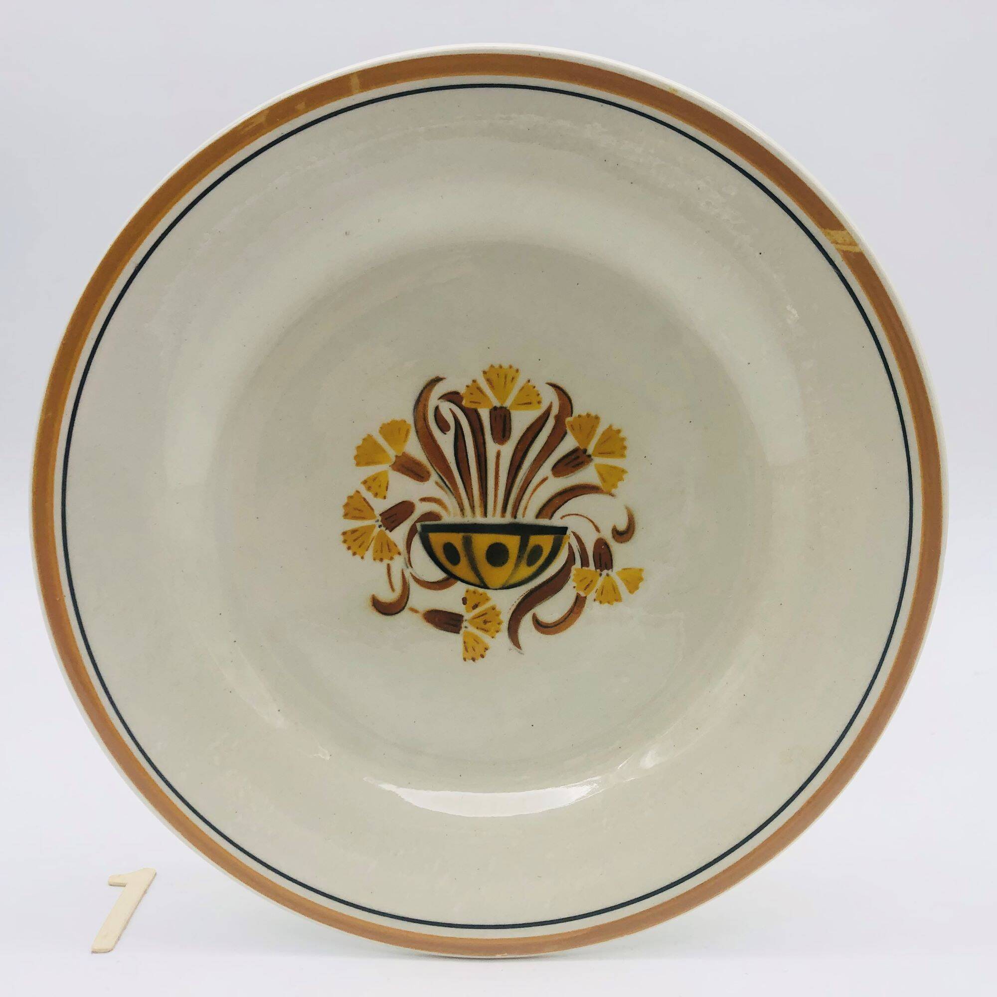 6 Dinner Plates, Creil and Montereau – Carnation model.