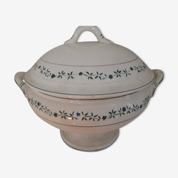 Vintage soup tureen