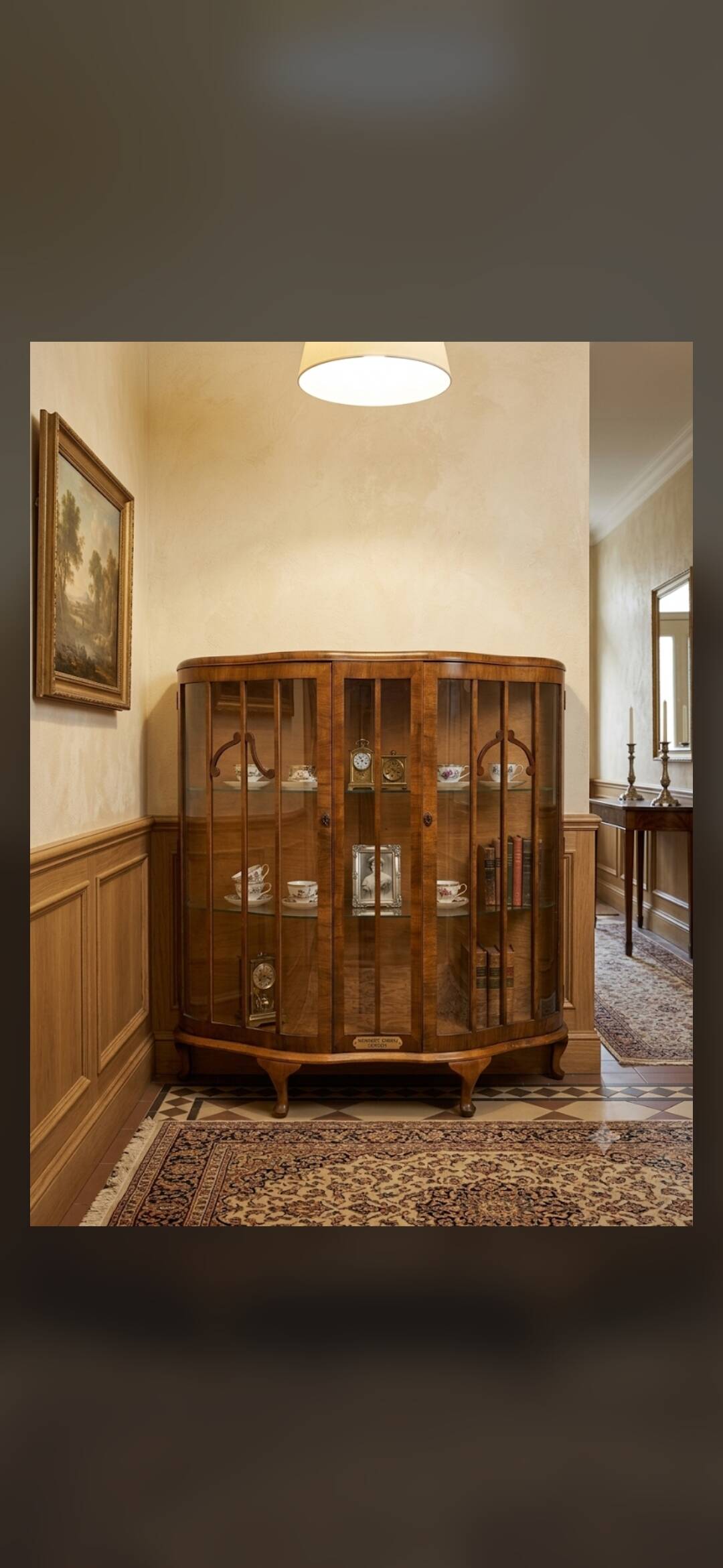 Art Deco display cabinet in walnut from the 1930s.