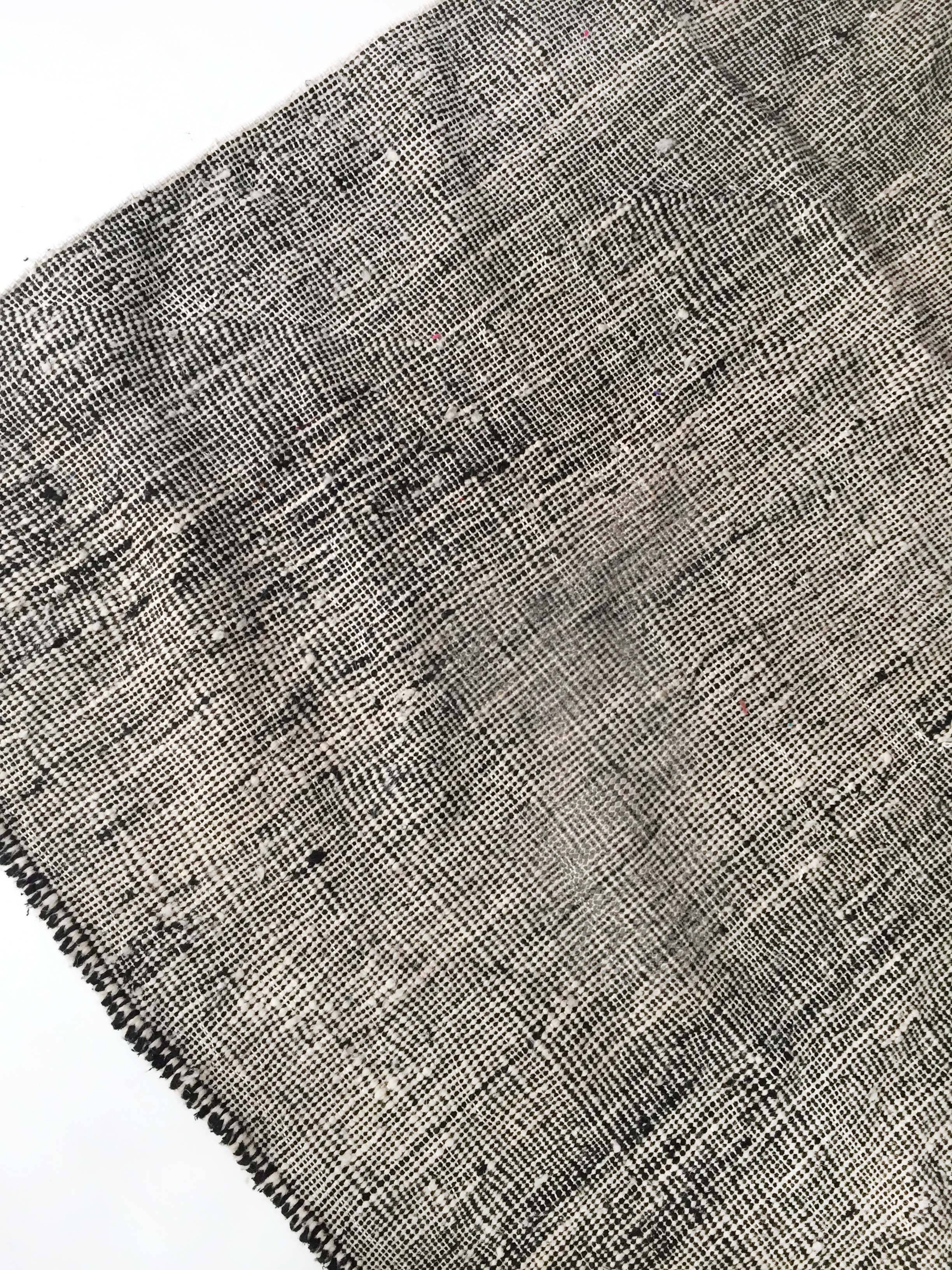 Two-tone Moroccan Berber kilim 3.03x1.74m