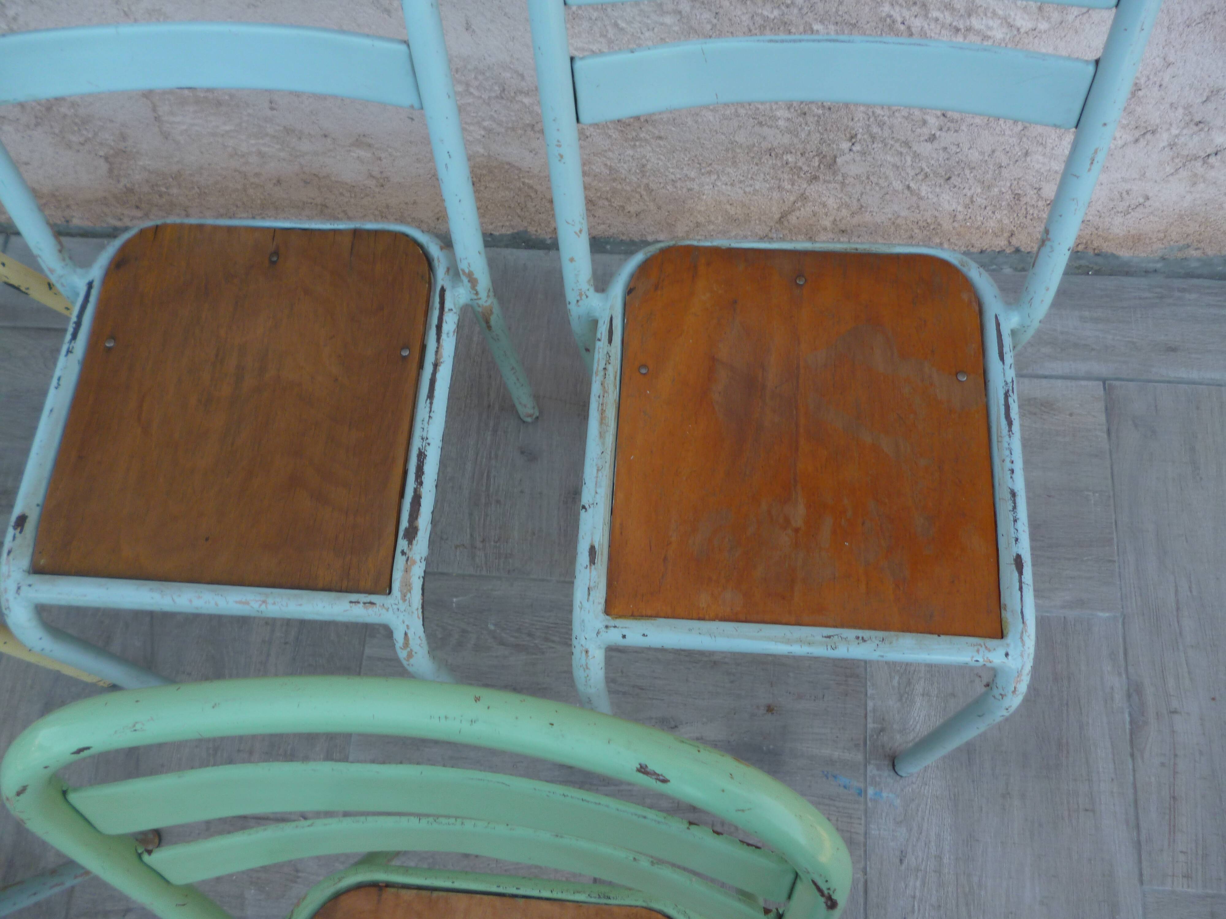 5 vintage chairs