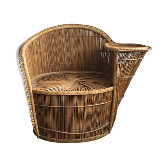 Rattan armchair with tablet