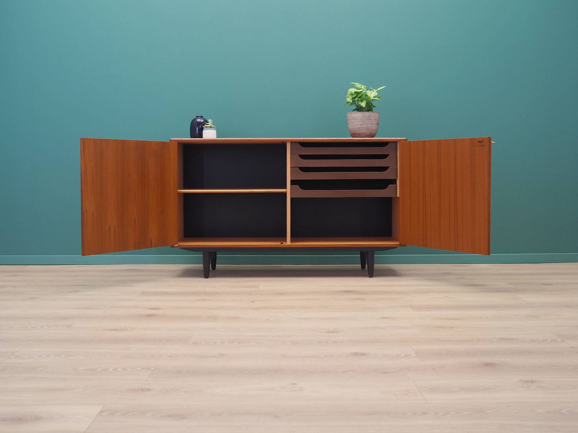 Teak cabinet, Scandinavian design, 1960s, designer: Bertil Fridhagen, manuf