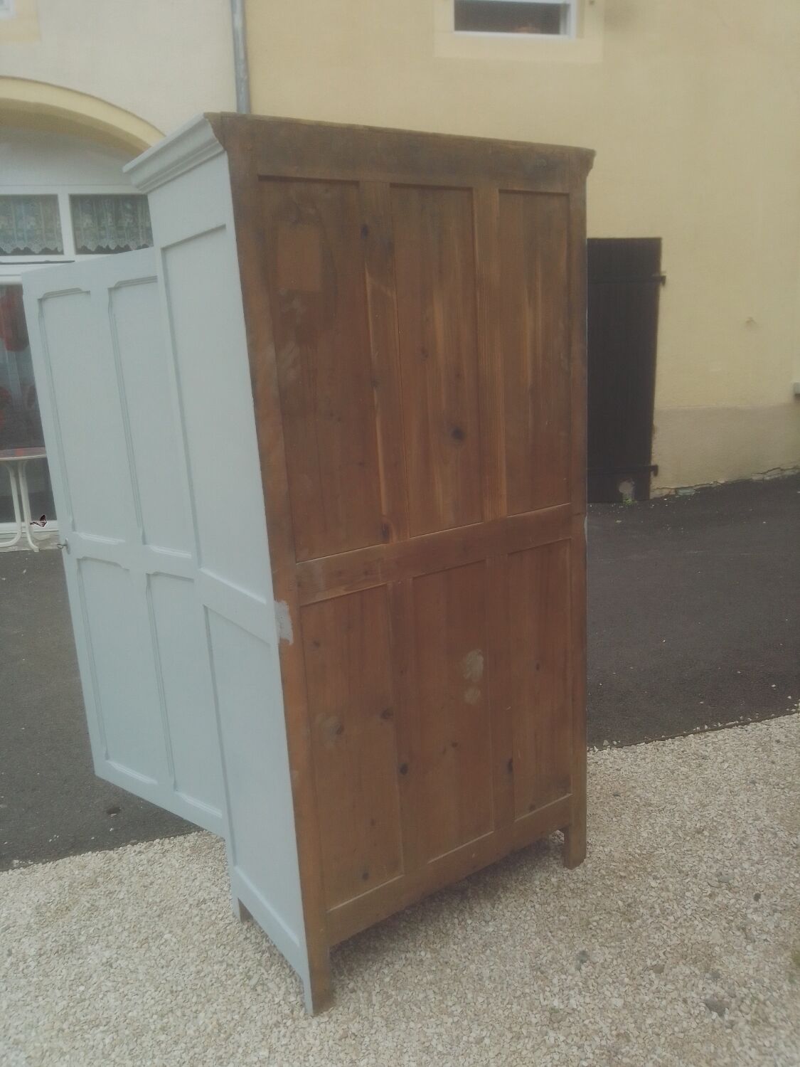Cupboard