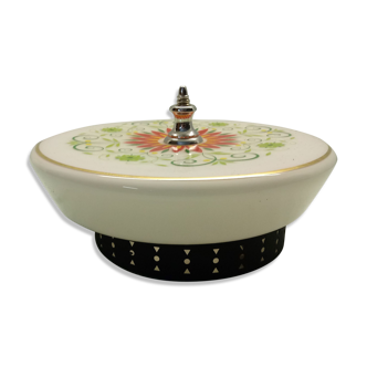 Vintage ceiling in white opaline painted multicolor