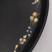 Old large English plate made of papier-mâché.