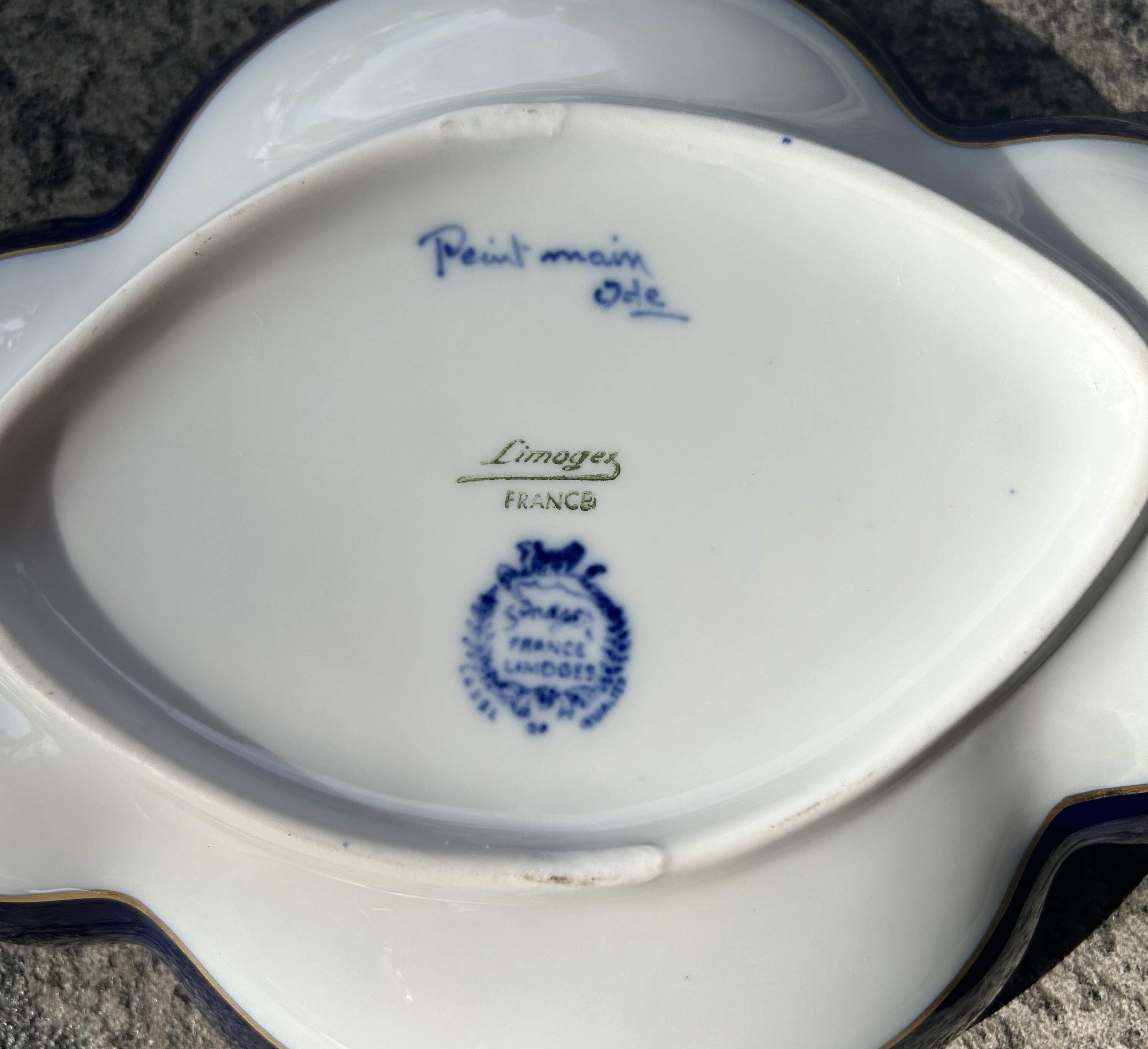 Bol en porcelaine de Limoges