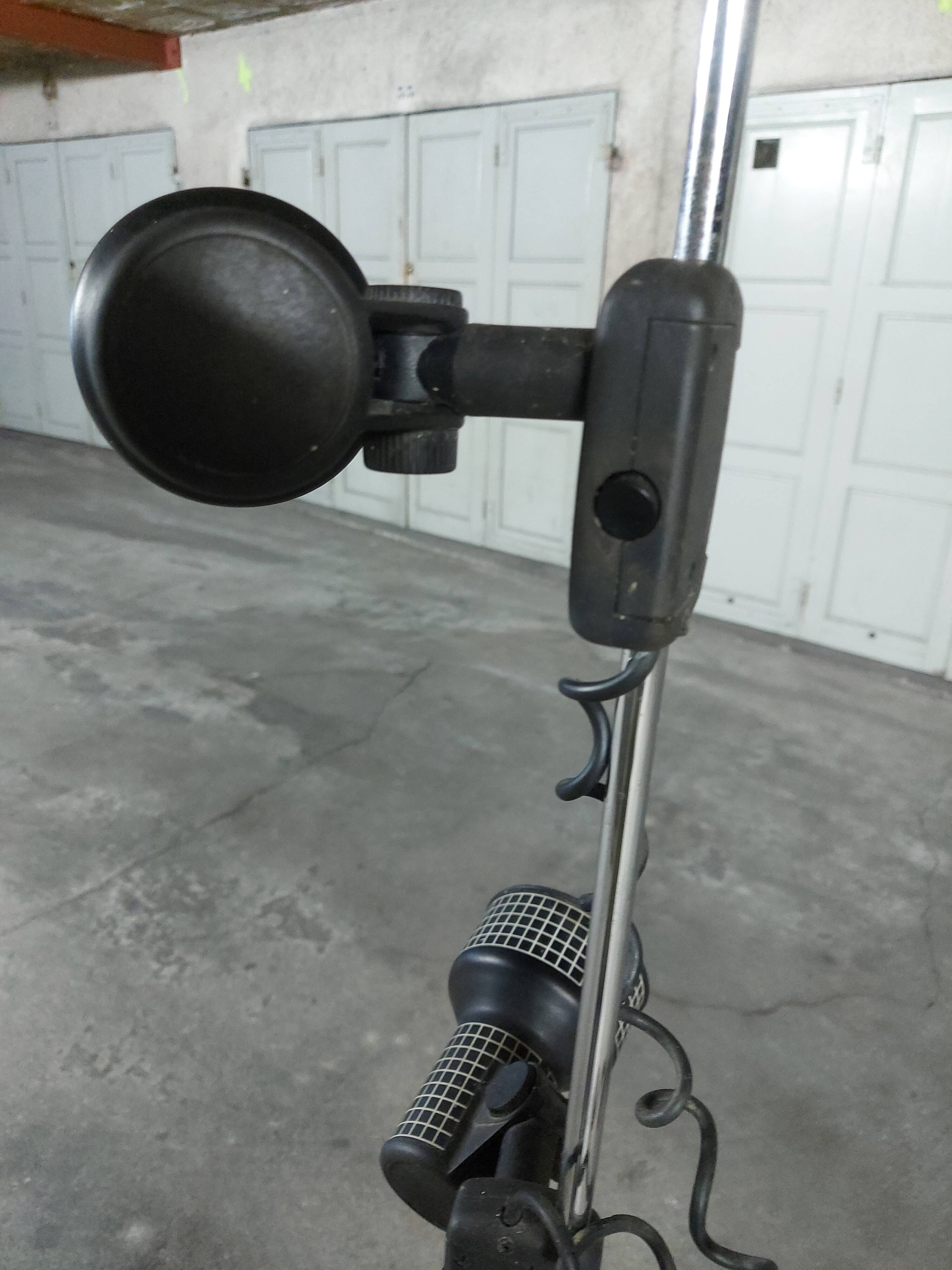 Vintage 80'S Boulanger lamp