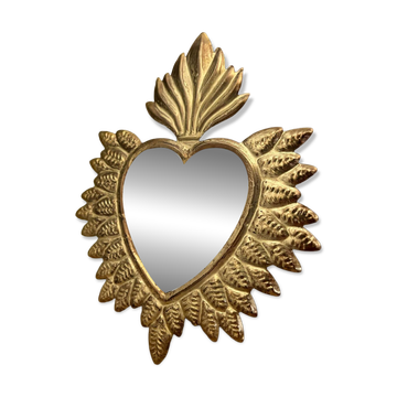 Golden ex-voto wall heart