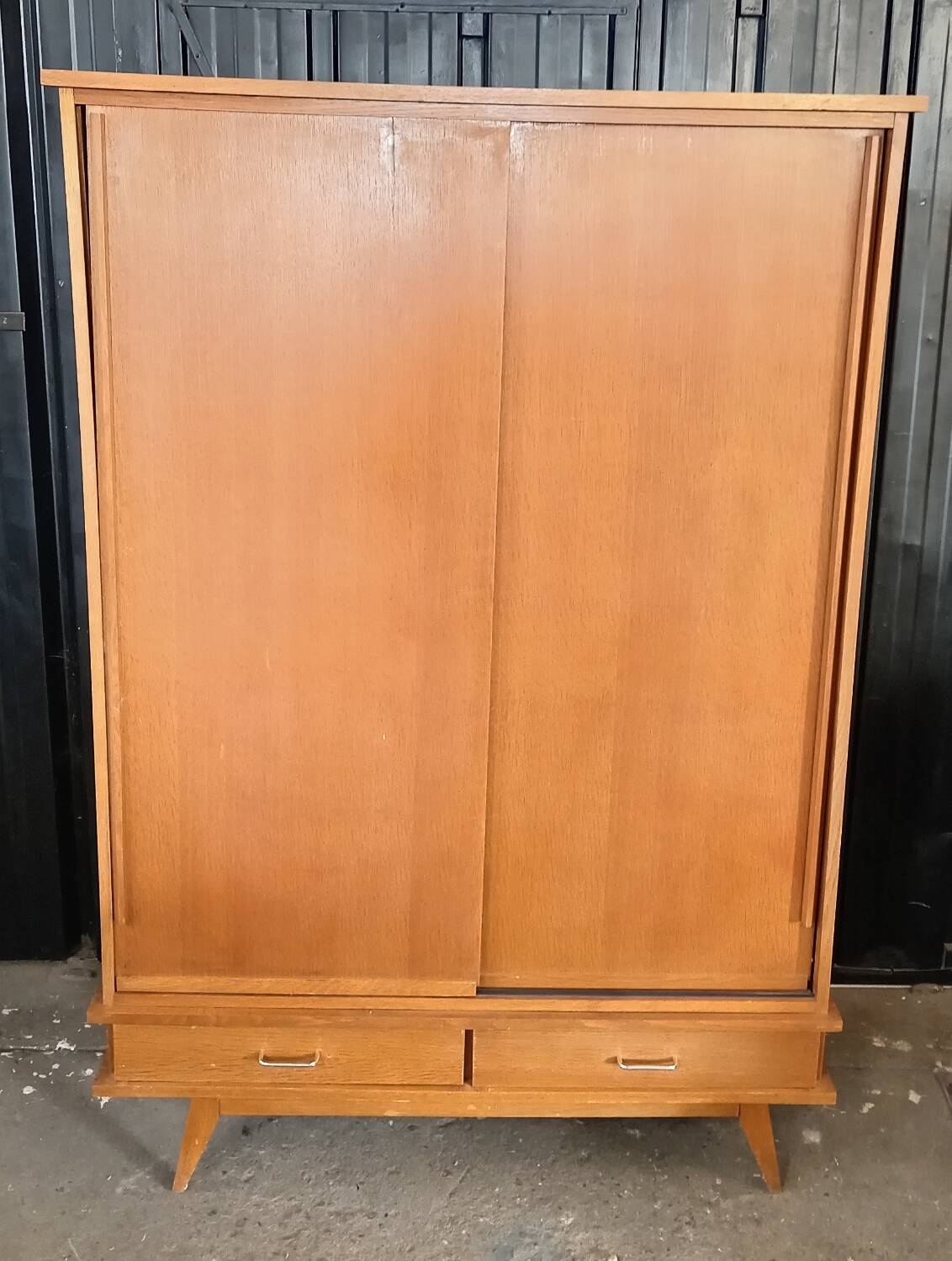 Vintage wardrobe compass feet sliding doors