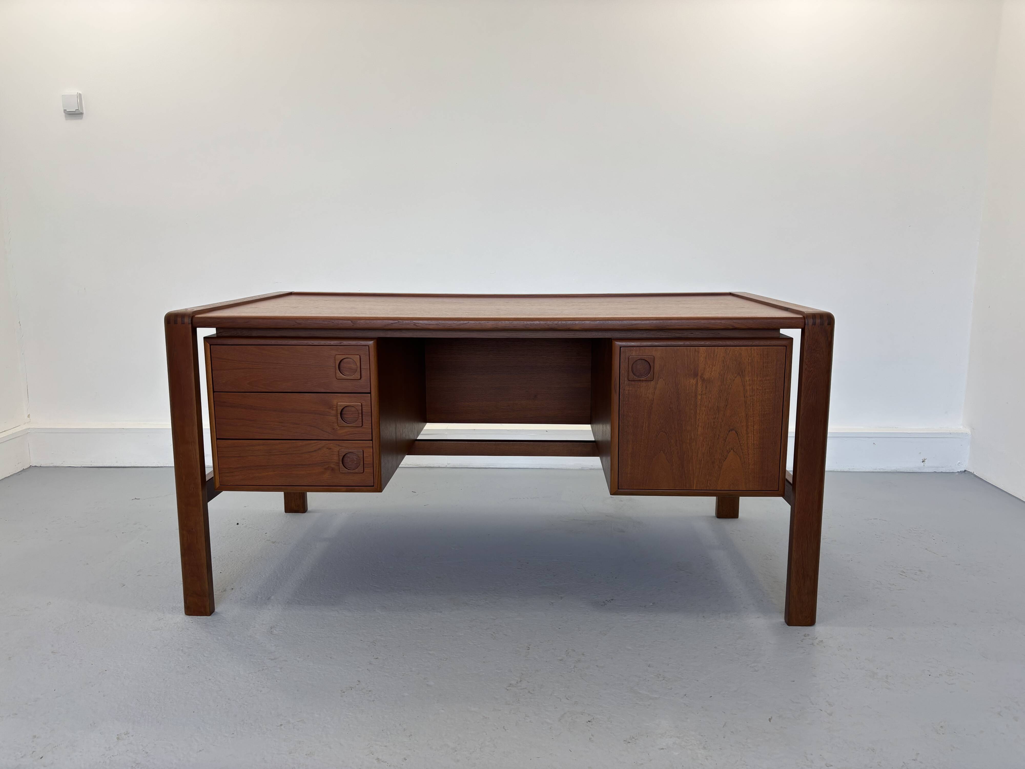 Office from the 1960s by H.P. Hansen