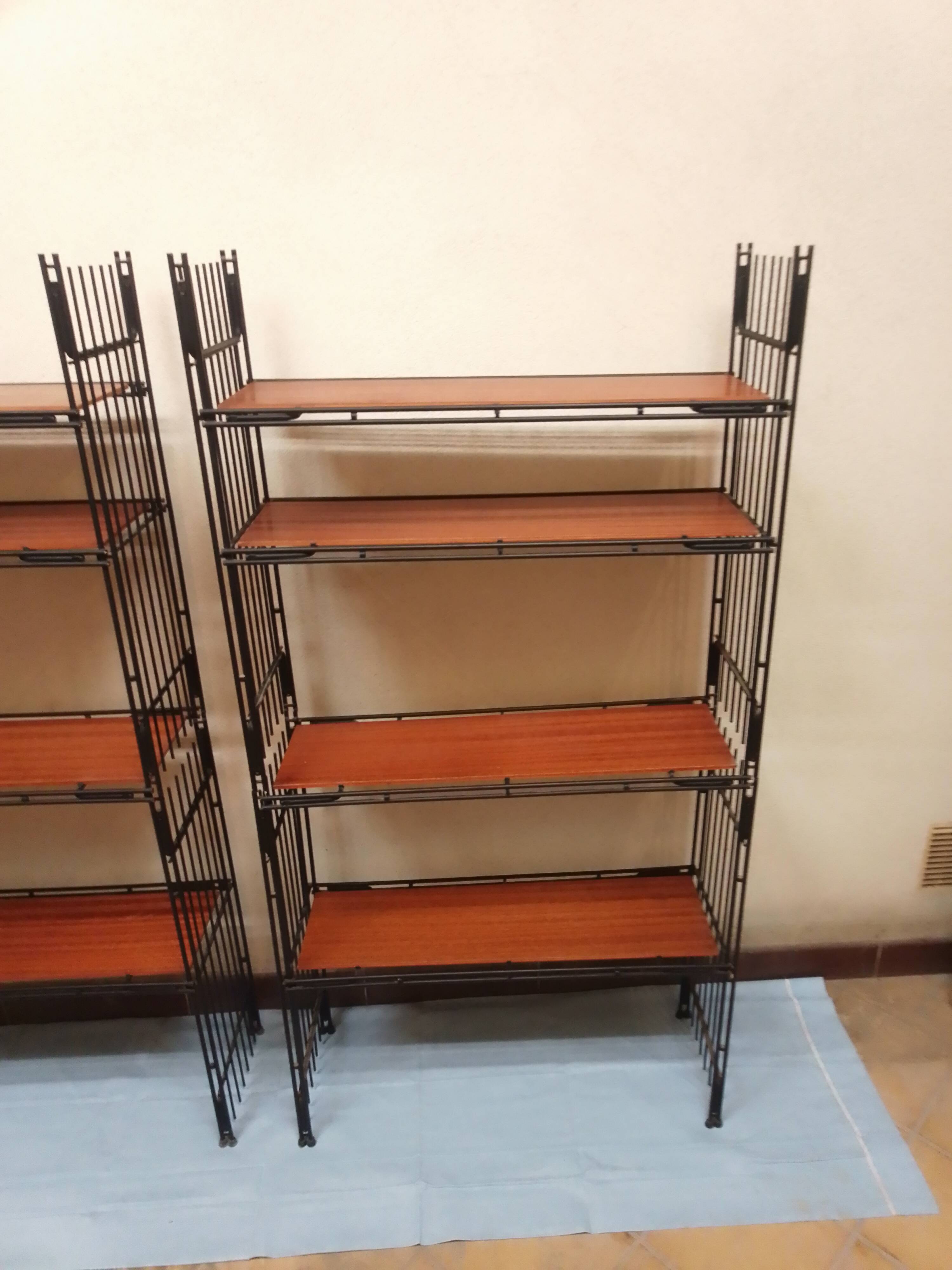 Modular shelves, multistrux, Spanish design from the 60s.