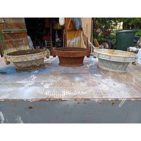 3 cast iron planters 1900: Charleville - Mézières