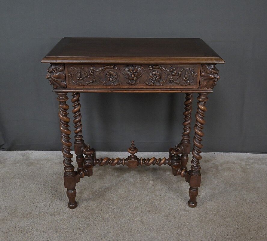 Small walnut desk, Henri II style – late 19th century