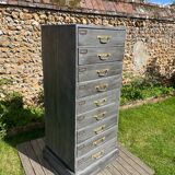 Meuble à tiroirs d’atelier