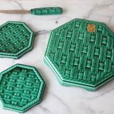 Digoin slushie trivet/bottle and cheese knife set