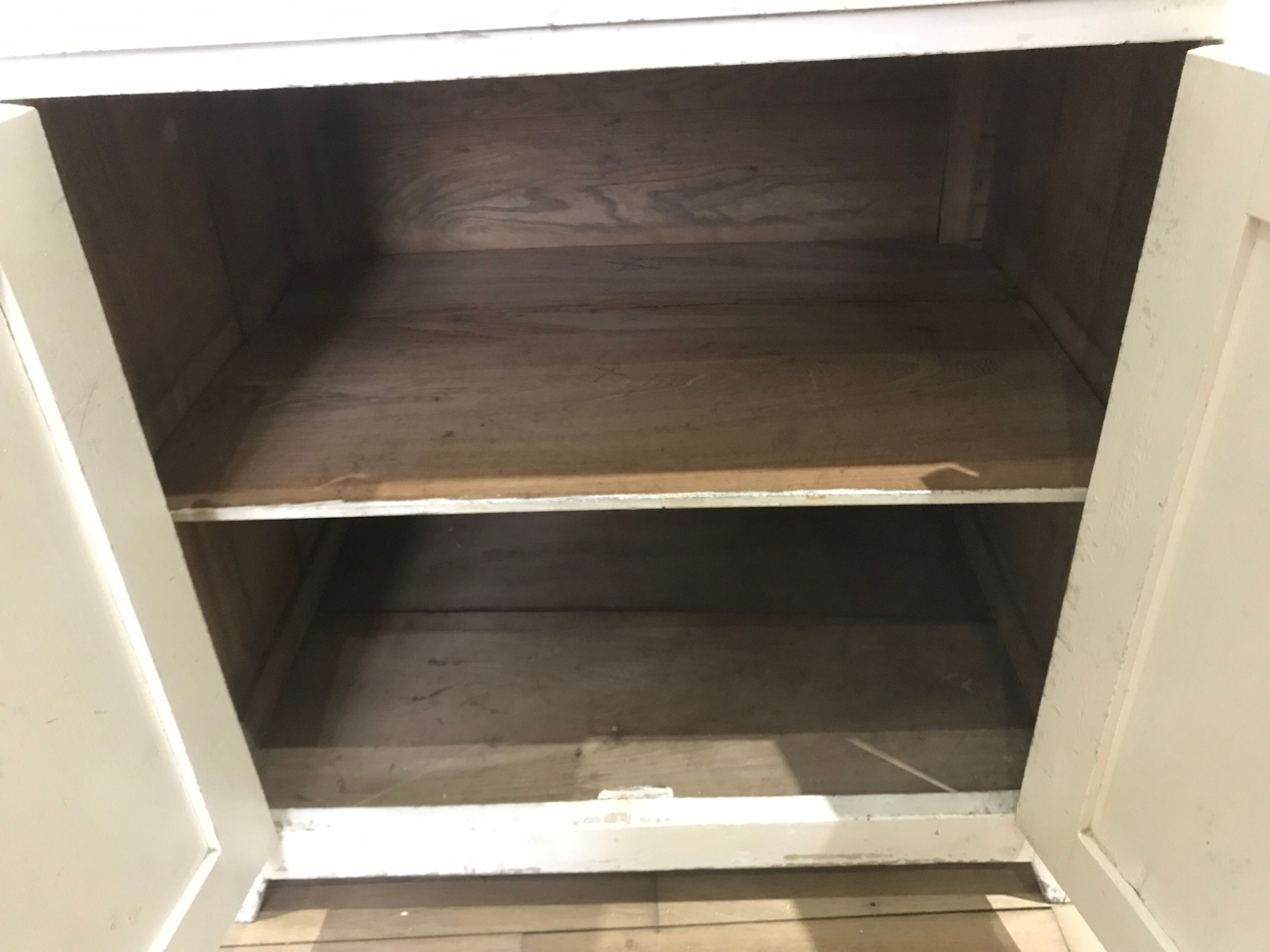 Former parisian buffet