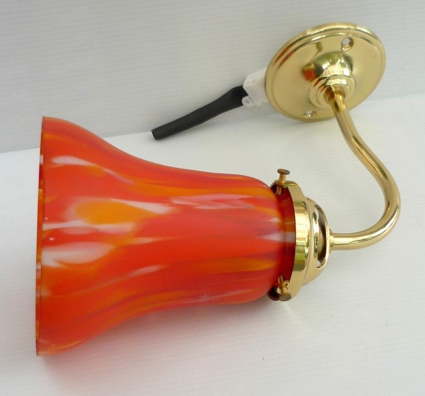 Brass and tulipe sconce in opaline clichy red