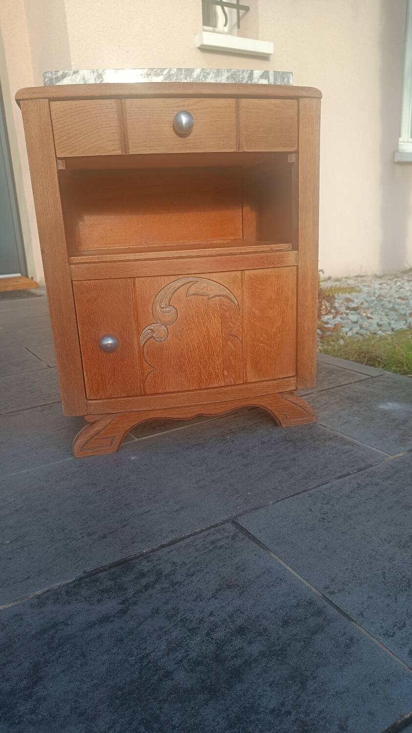 Raw oak table