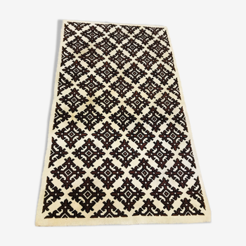 Tapis laine arabesques