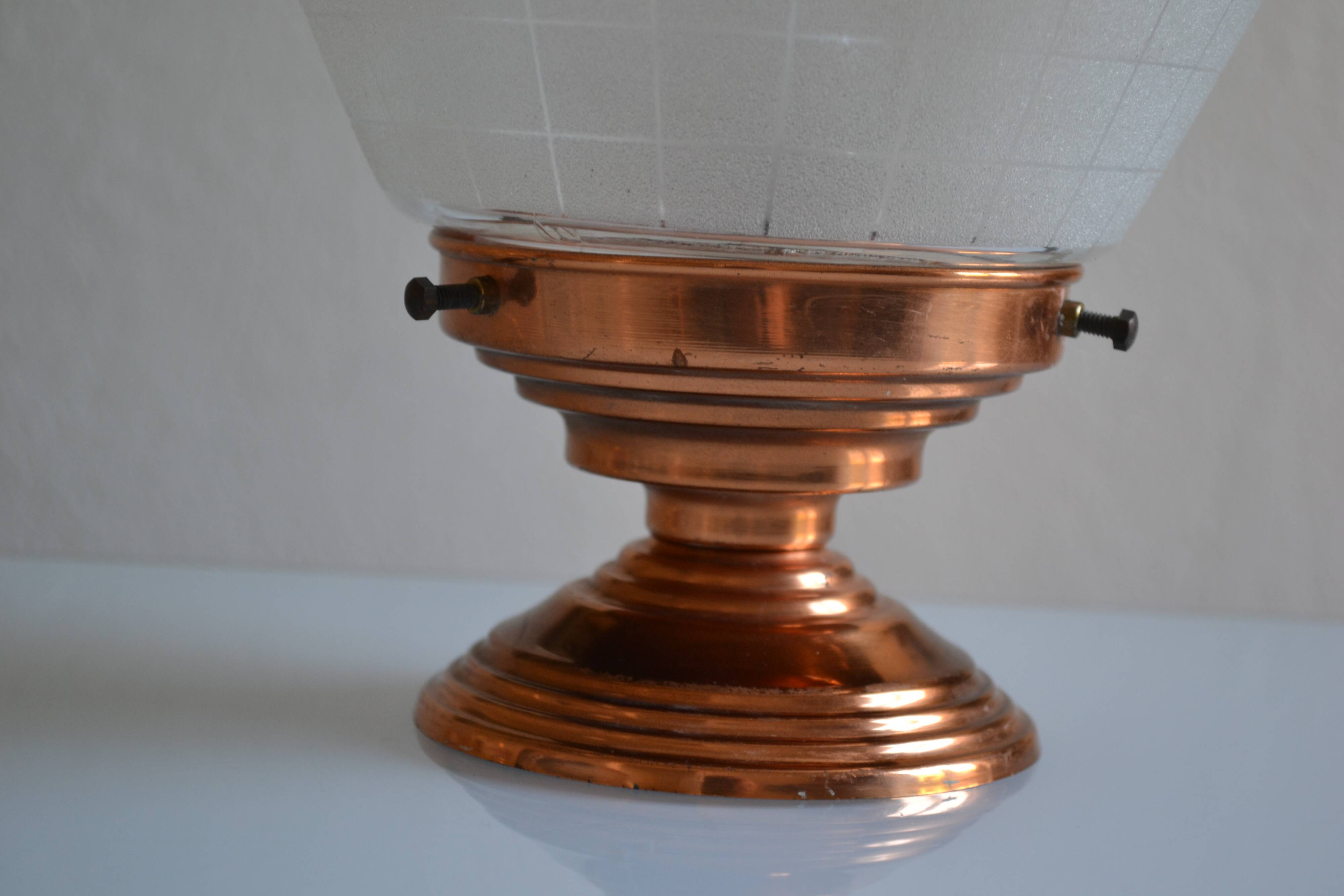 Art Deco table lamp with granite glass globe