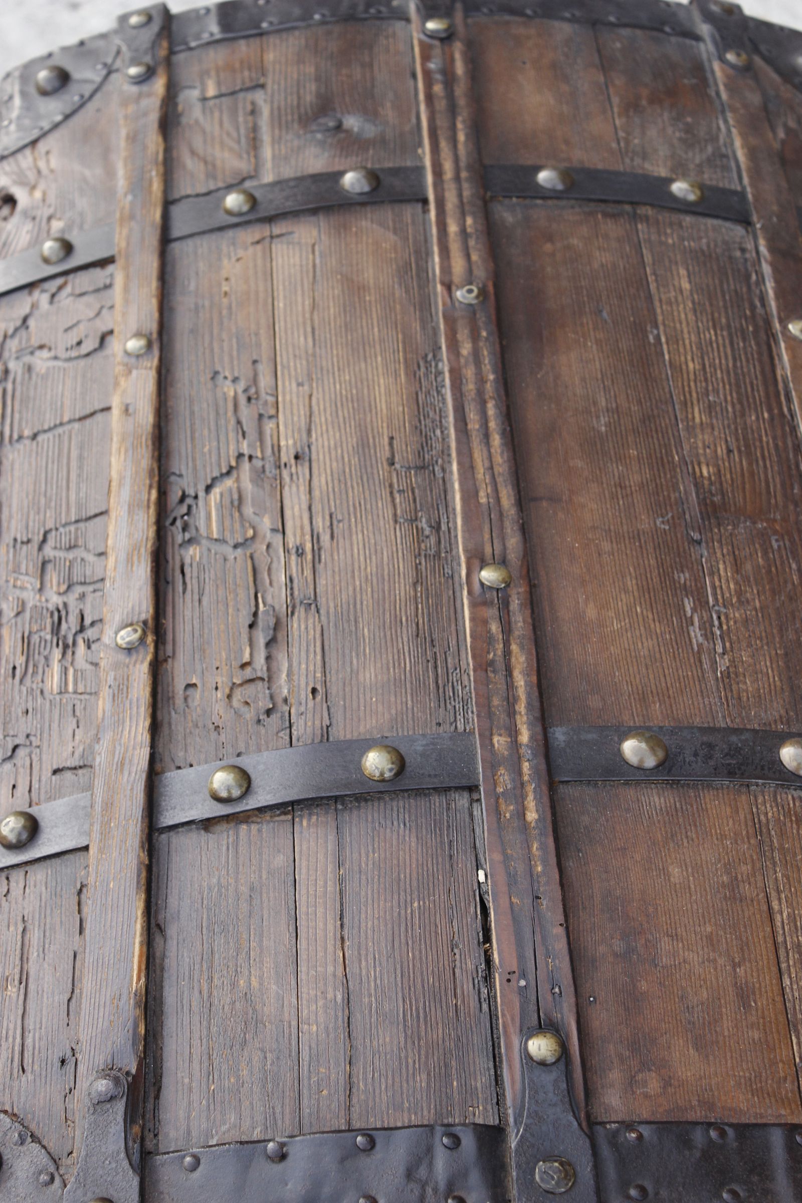 Chest or travel trunk in wood and wrought iron, 18th century