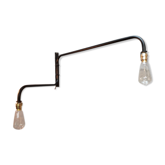 Wall light orientable wall