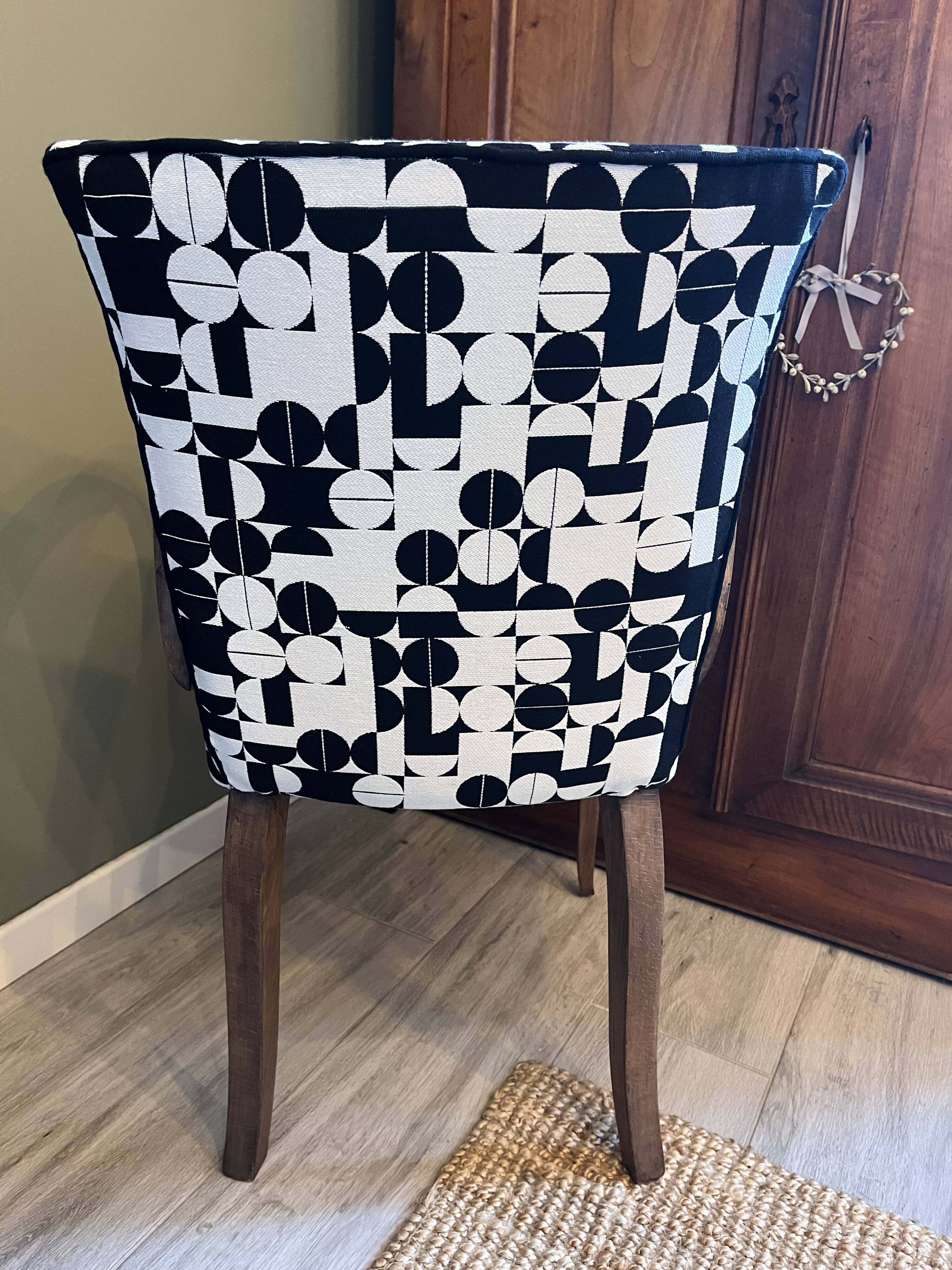 Bridge chair