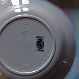 Set of eight pink plates in digoin sarreguemines