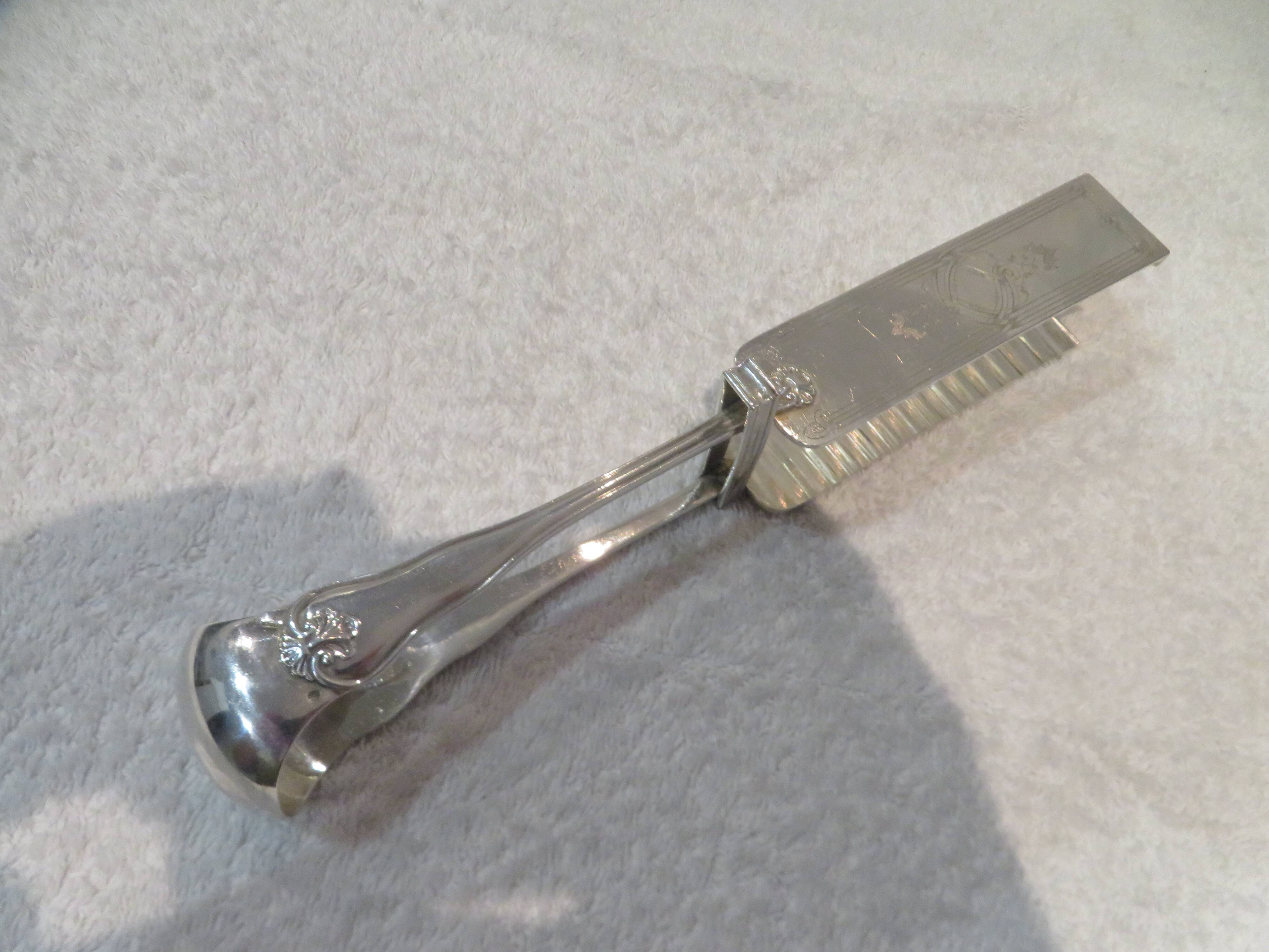 Silver-plated asparagus tongs, goldsmith Trouret Louis XV style, 25.7cm