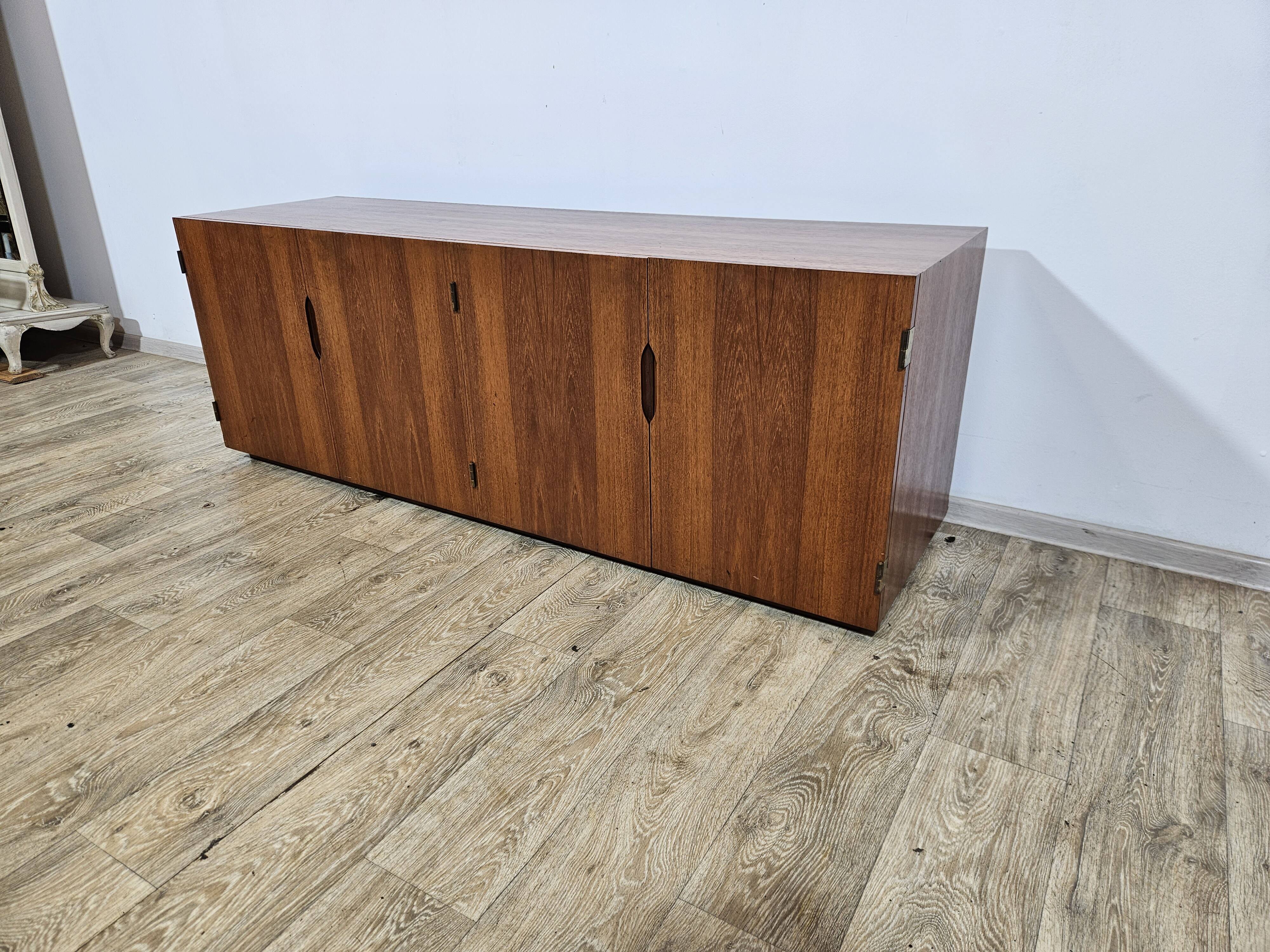 Icône du design, commode en teck, moderne du milieu du siècle, années 1960.