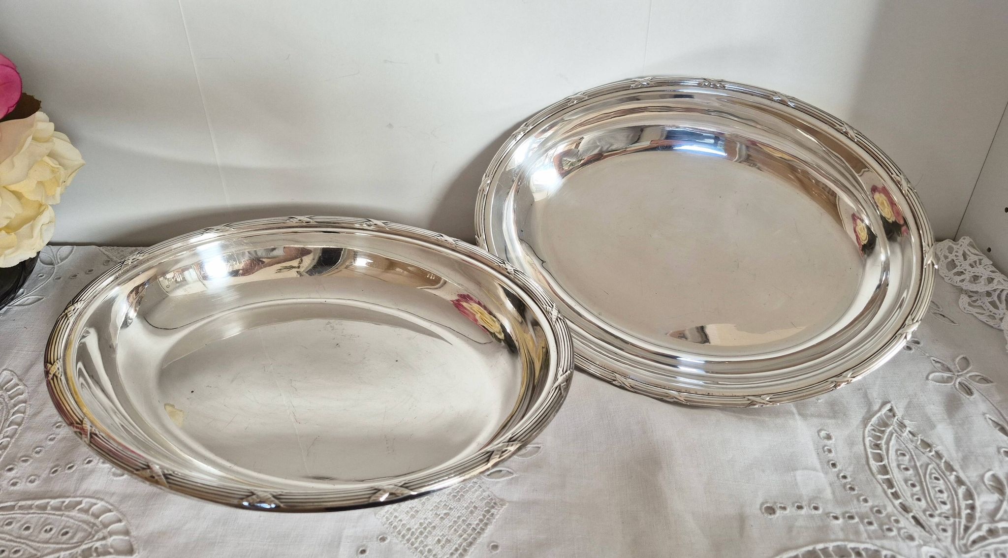 Oval silver-plated metal dishes, Dublin, serving dish, vegetable dish