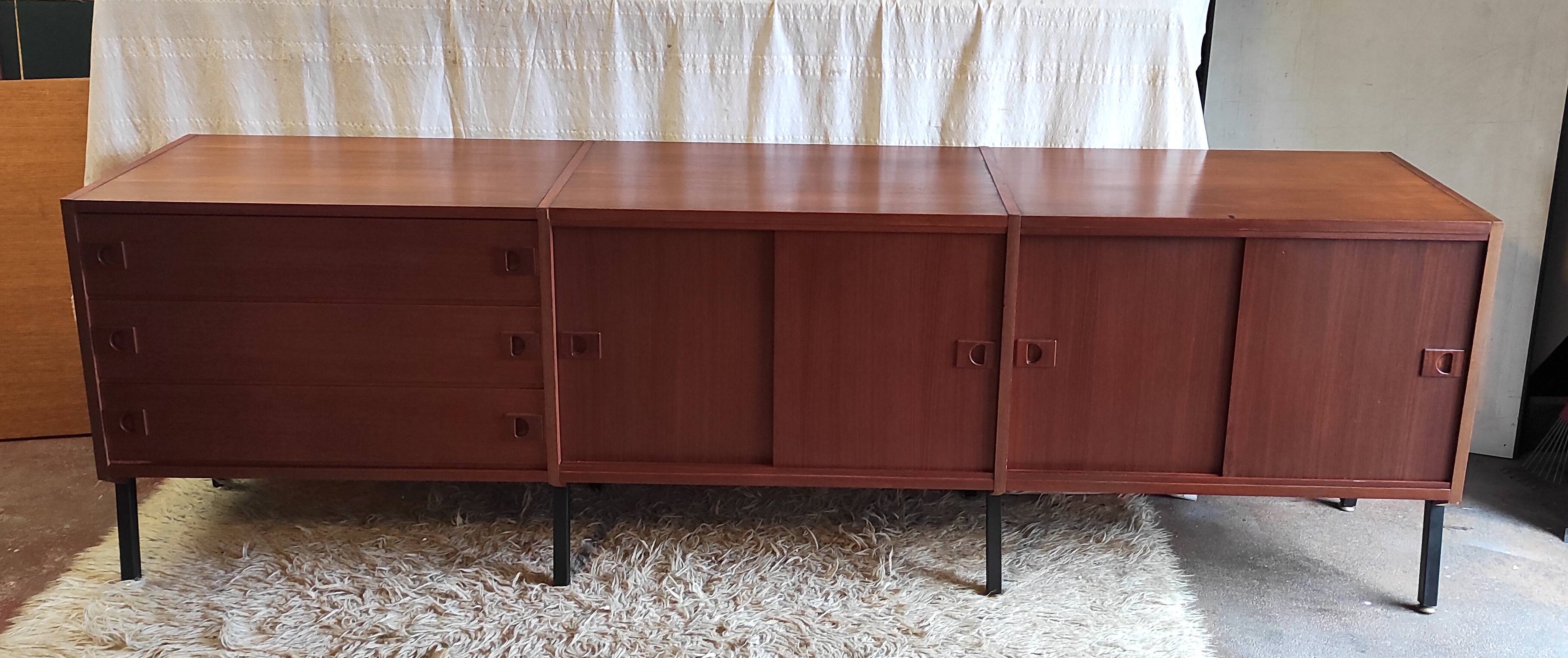 Enfilade moderniste en teck par René-Jean Caillette - années 50/60