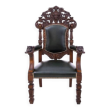 Antique armchair from the late 19th century, France. After renovation.