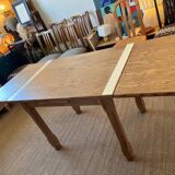 Extendable farmhouse table with 2 vintage leaves