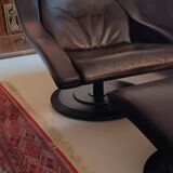 Nelo designer armchair + ottoman