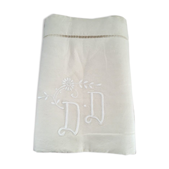 Mestizo cotton sheet monogrammed D D.