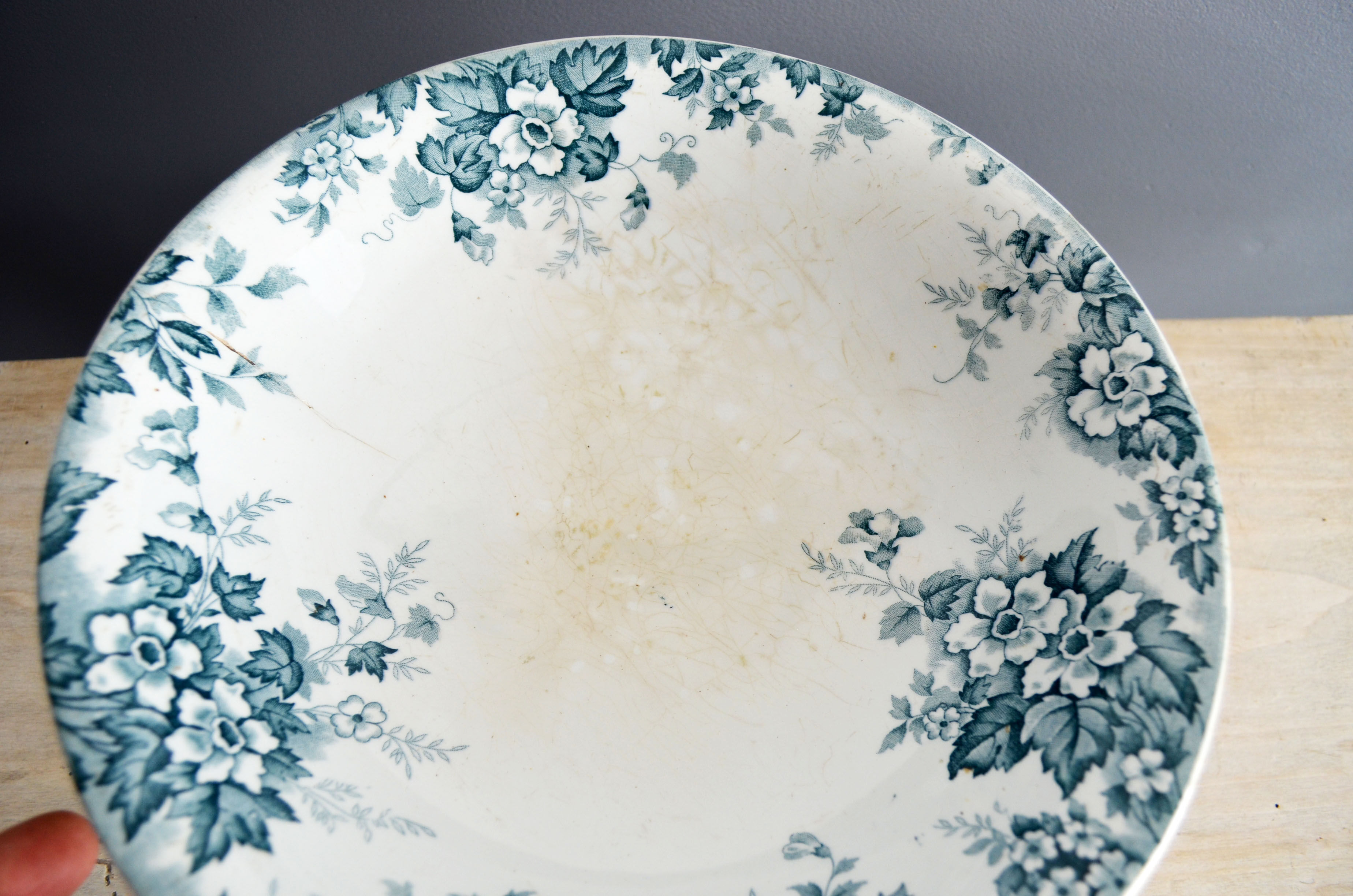 Compotier terre de fer model Marie Louise St Amand and Hamage