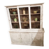 Buffet with 2 glass doors